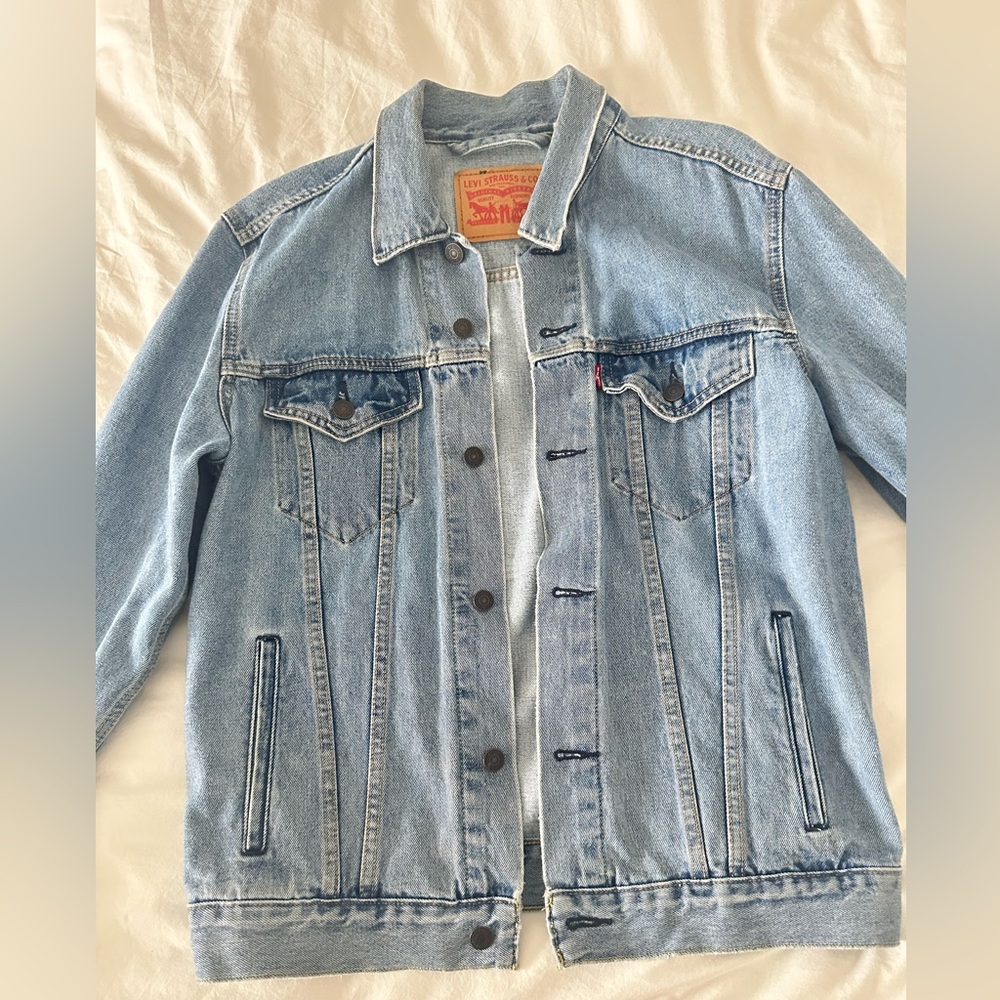 Levi's Classic Blue Denim Jacket M (two available)